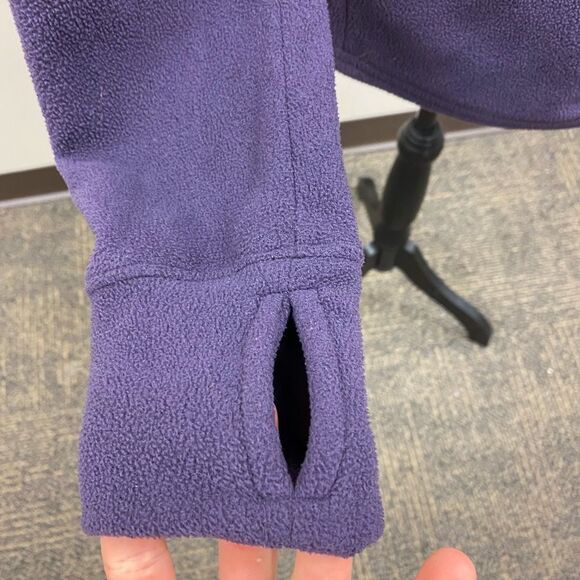 OLD Navy plum micro fleece zip front jacket - Picture 5 of 8